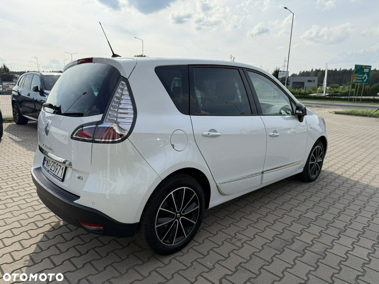 Renault Scenic 1.6 dCi Bose - 7