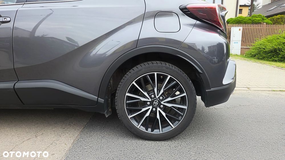 Toyota C-HR Business-Edition - 32