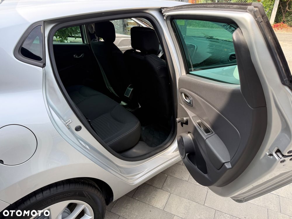 Renault Clio 1.2 16V Limited - 15