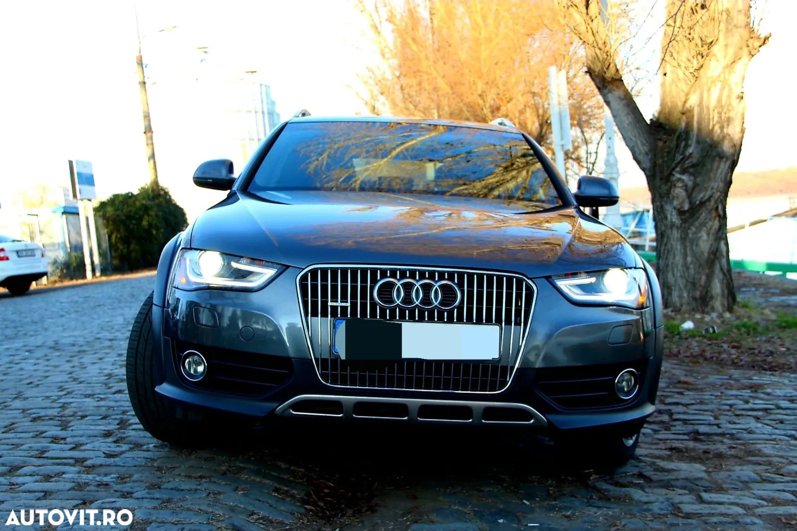 Audi A4 Allroad 2.0 TFSI Quattro Stronic - 1