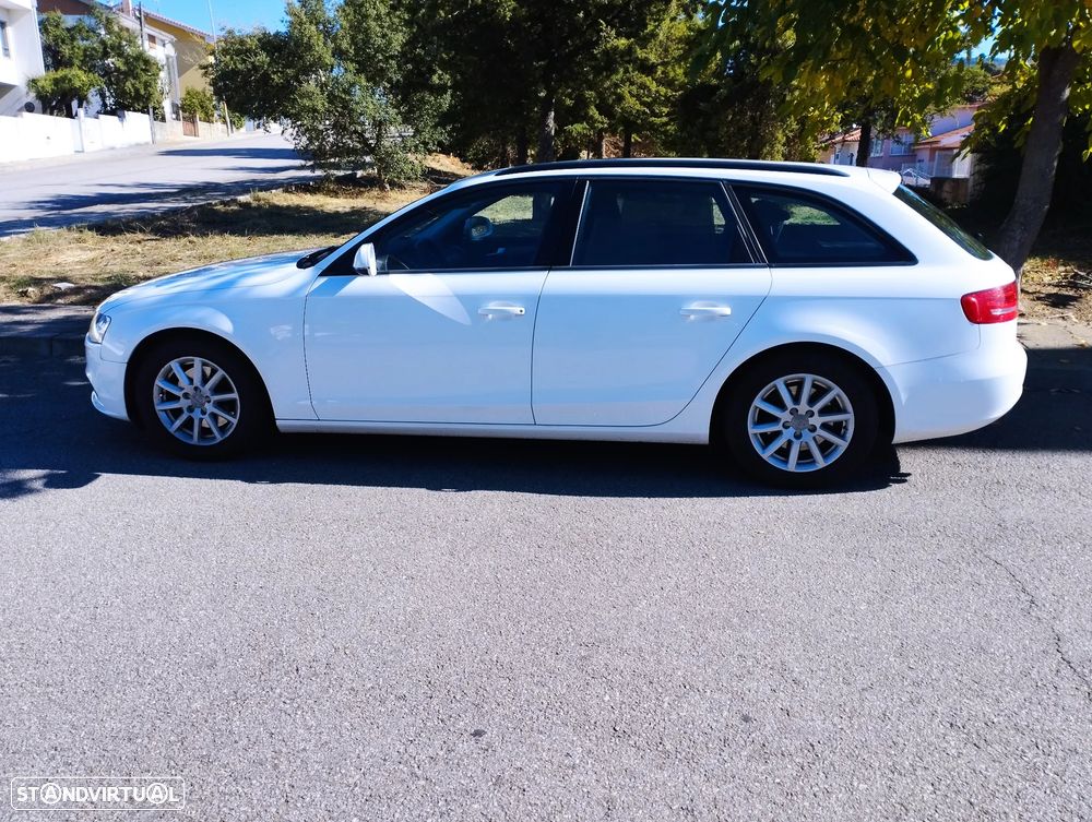 Audi A4 Avant 2.0 TDi Advance - 6