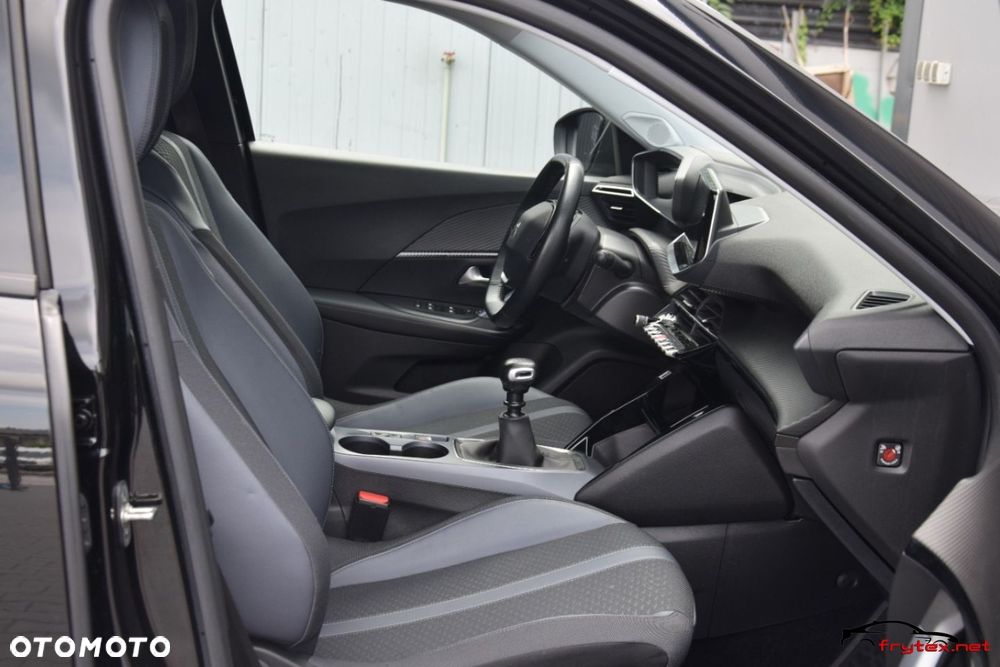 Peugeot 2008 - 22