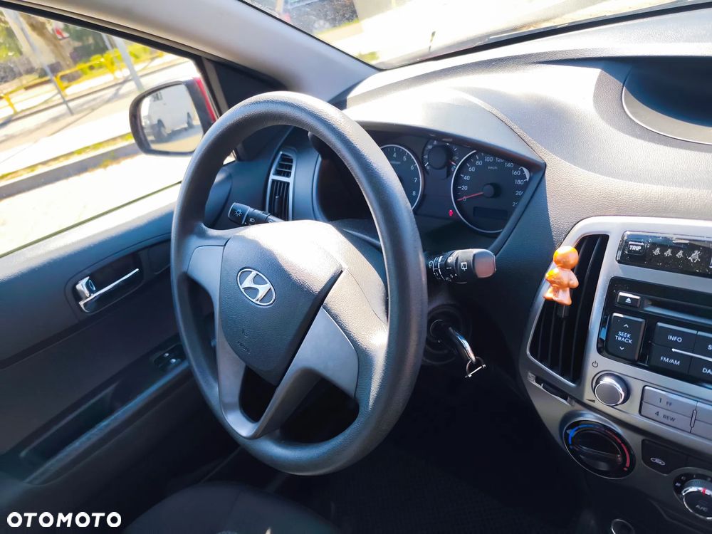 Hyundai i20 1.25 Classic + - 16