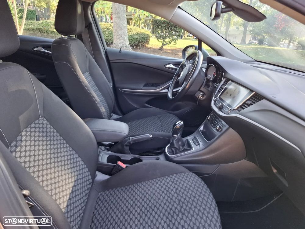 Opel Astra Sports Tourer 1.6 CDTI Dynamic S/S - 4