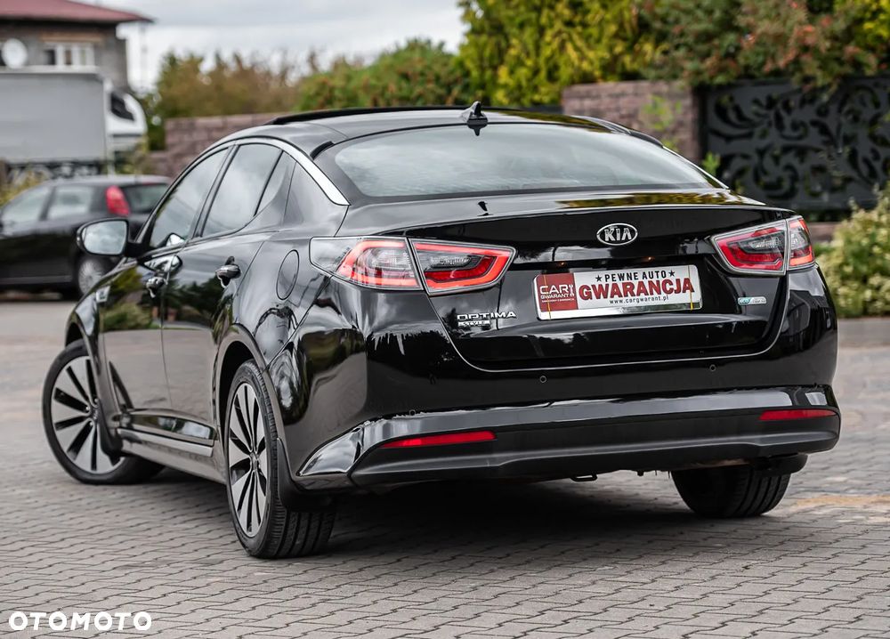 Kia Optima - 16