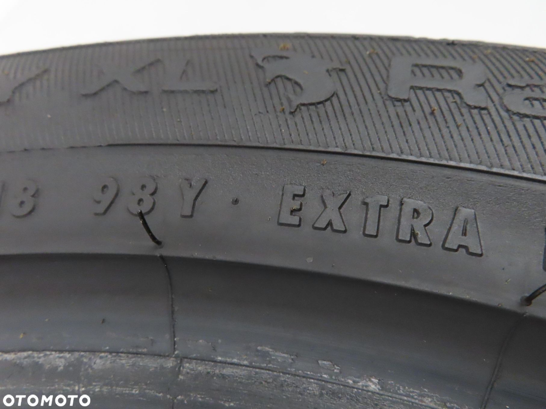 235/45R18 OPONA LETNIA Uniroyal RainSport 3 98Y XL - 4