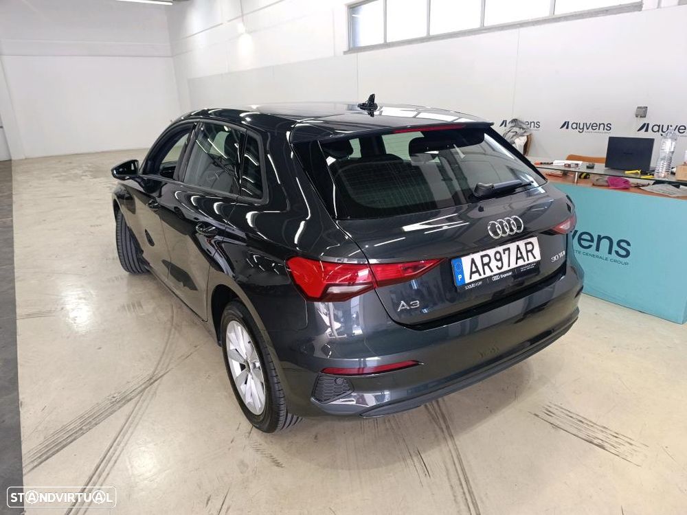 Audi A3 Sportback - 3