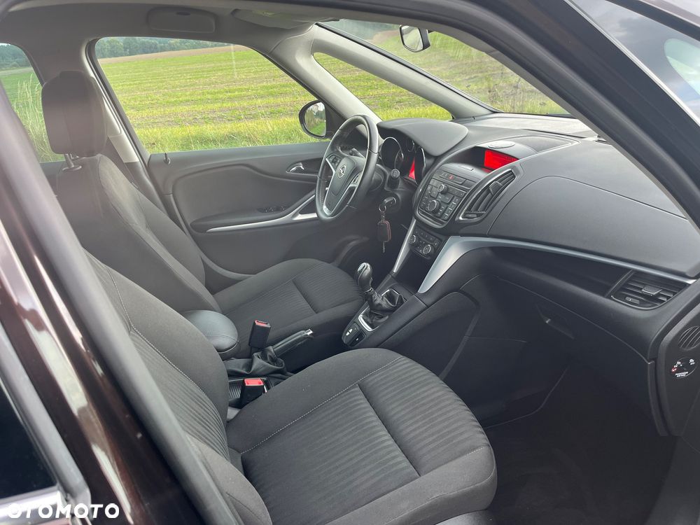 Opel Zafira 1.4 Turbo Edition - 31