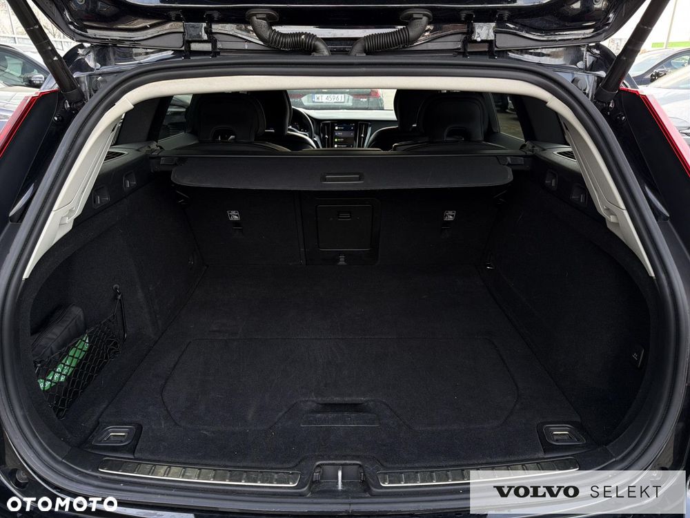 Volvo V60 Cross Country - 26