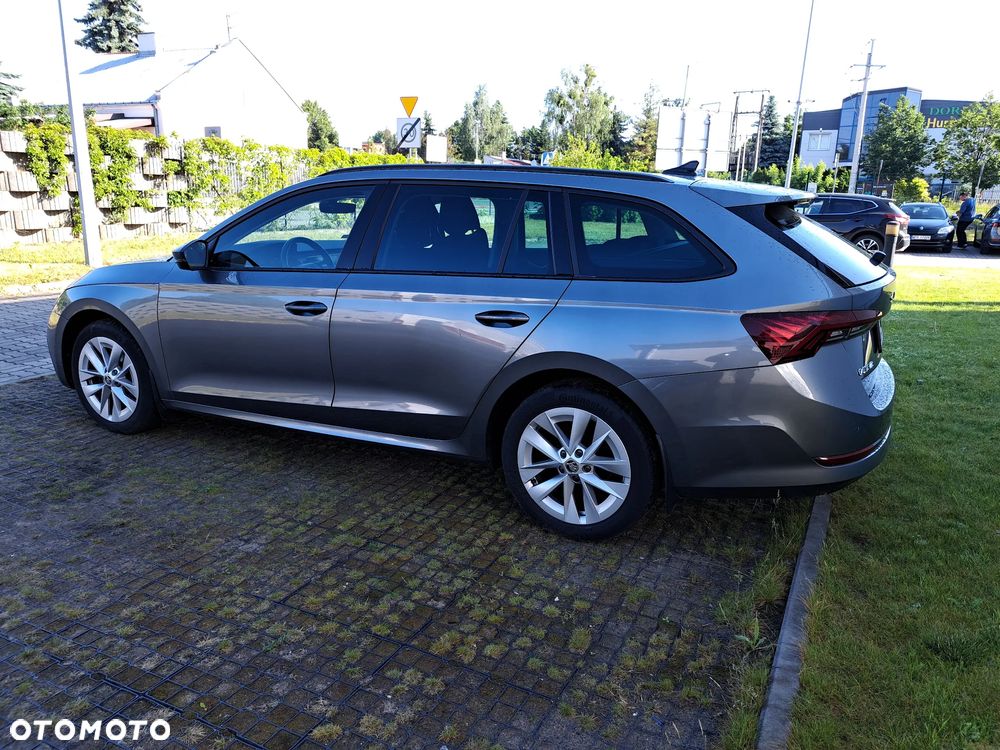 Skoda Octavia 2.0 TDI Ambition - 10
