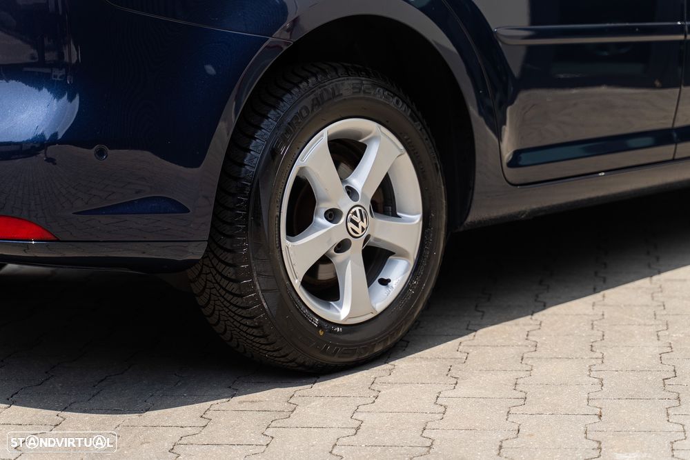 VW Touran 1.6 TDI Blue.Trendline 7L - 12