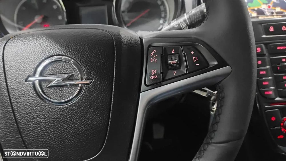 Opel Astra Sports Tourer - 32