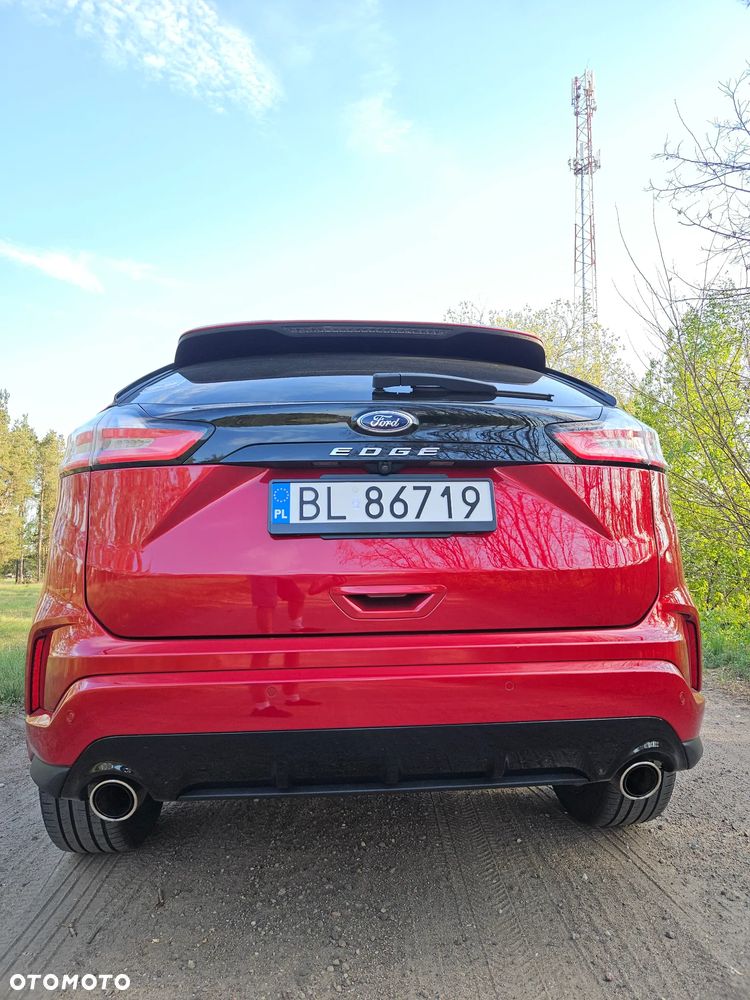 Ford Edge - 16