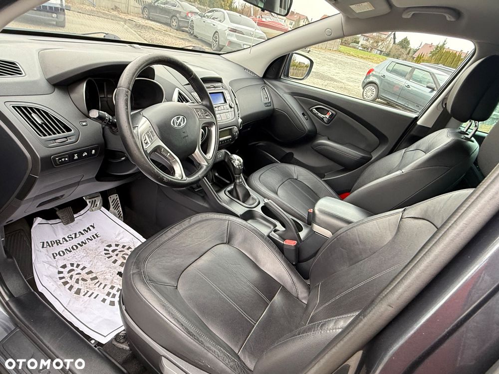 Hyundai ix35 - 14
