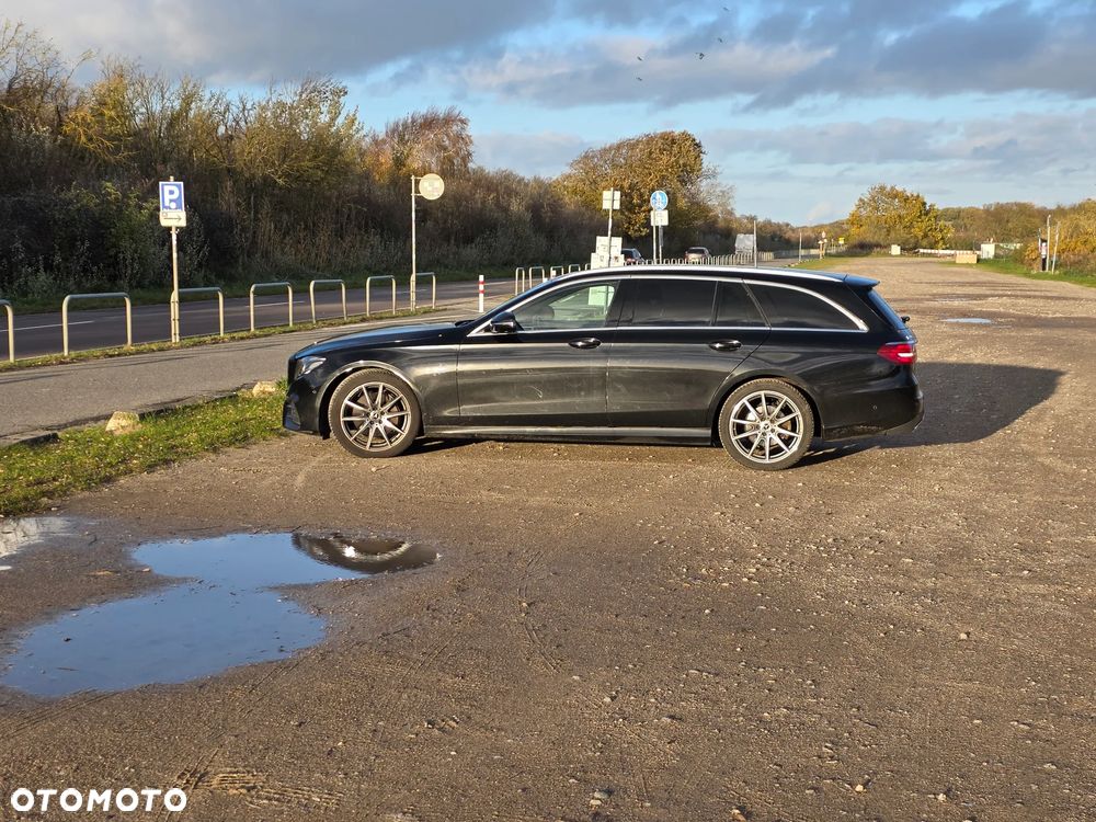 Mercedes-Benz Klasa E 200 T 9G-TRONIC Sportstyle Edition - 1