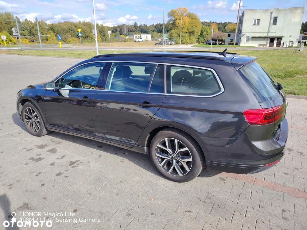 Volkswagen Passat - 17