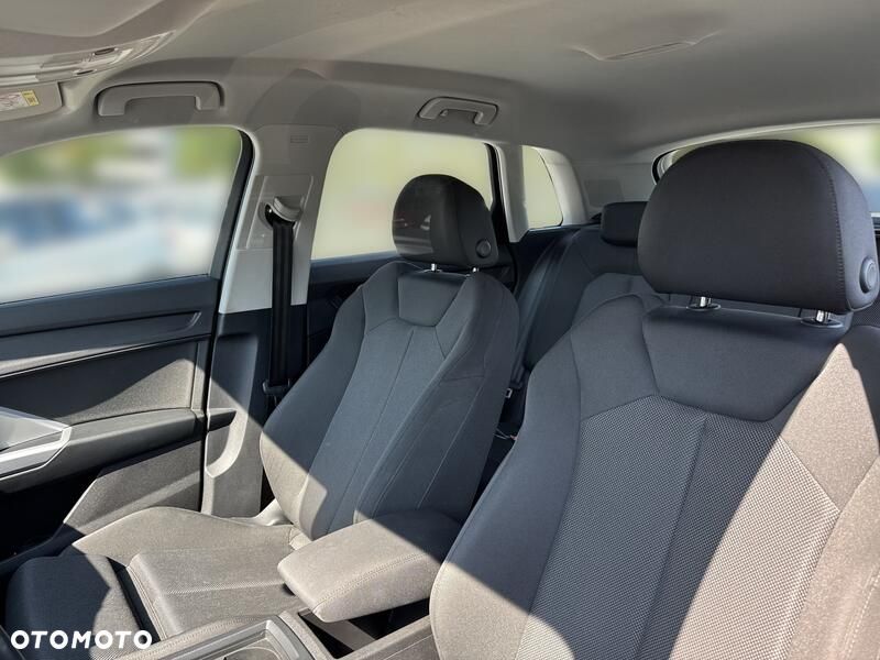 Audi Q3 35 TFSI mHEV S tronic - 16