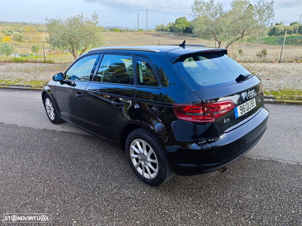 Audi A3 Sportback 1.6 TDI Advance - 2