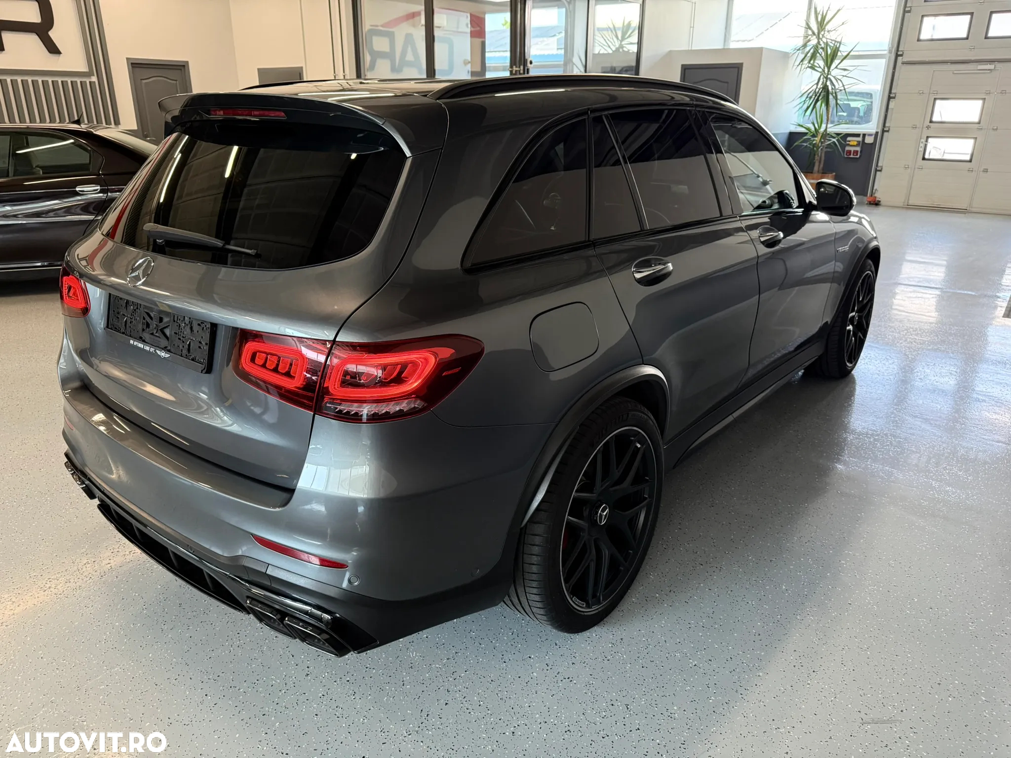 Mercedes-Benz GLC AMG 63 S 4MATIC - 11