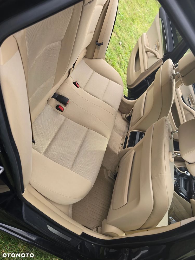 BMW Seria 5 520d - 9