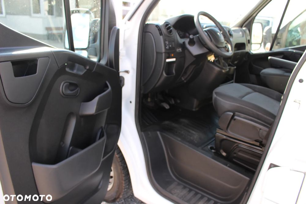 Renault MASTER 2.3*130 KM*/ KONTENER+BOCZNE DRZWI / KLIMA / CZUJNIKI COFANIA/ SERWIS / STAN IDEALNY / - 11