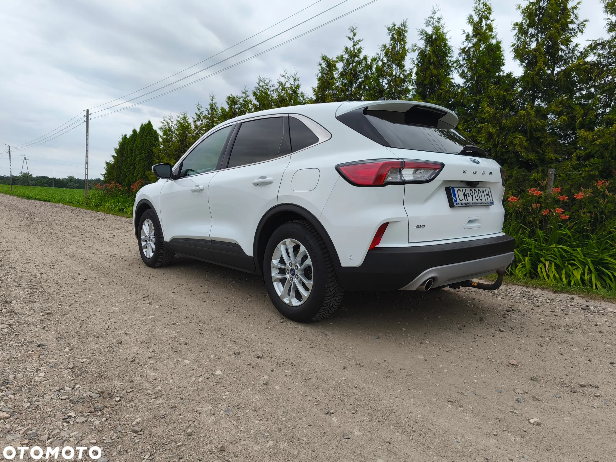 Ford Kuga - 10