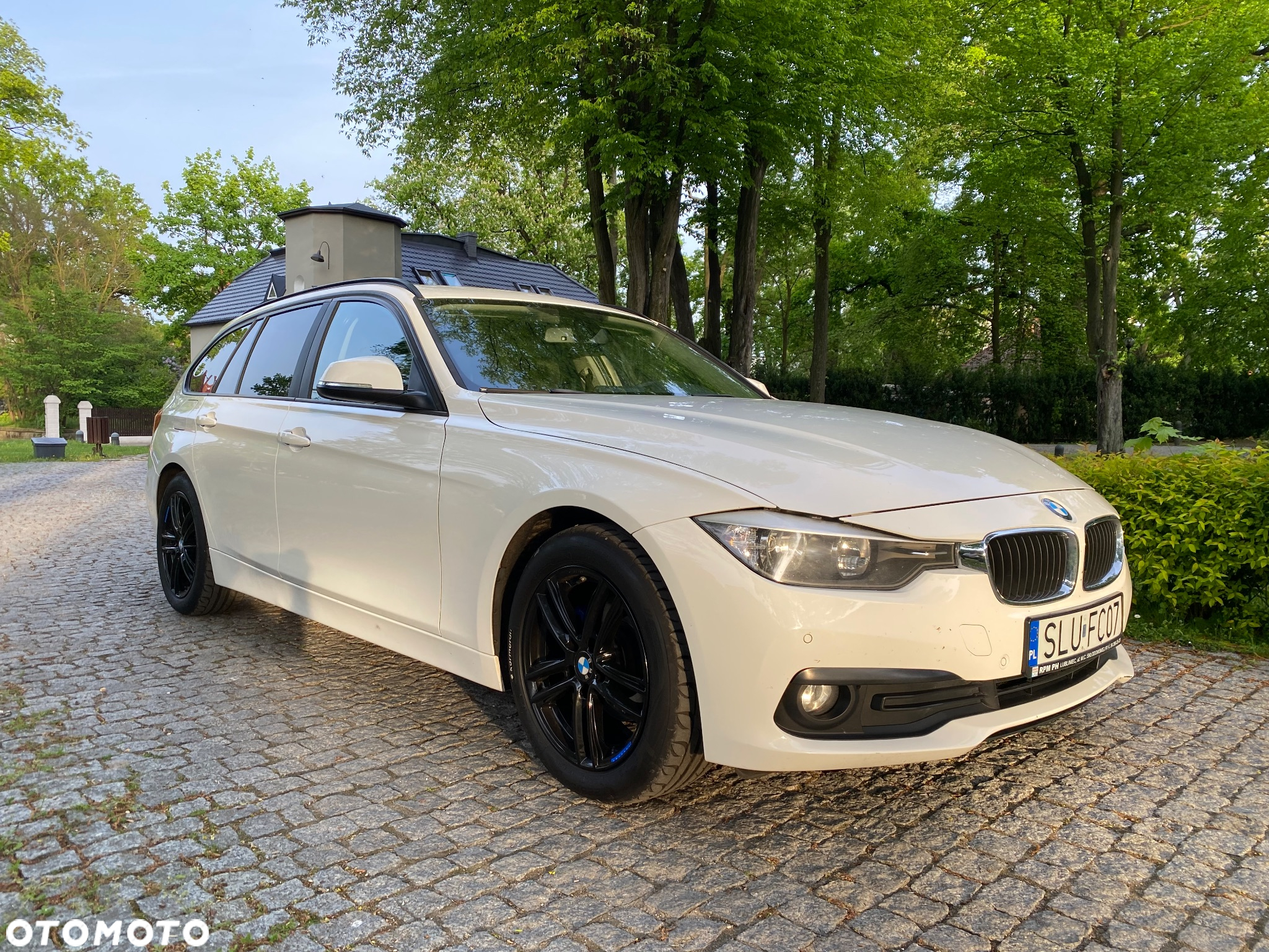 BMW Seria 3 318d - 2