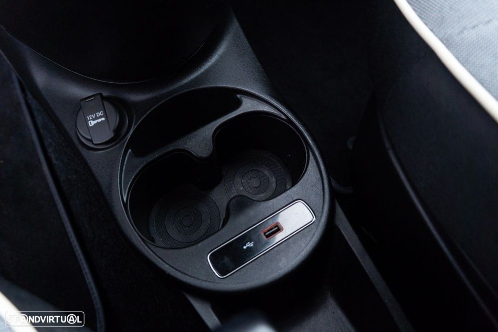 Fiat 500 1.0 Hybrid Lounge - 35