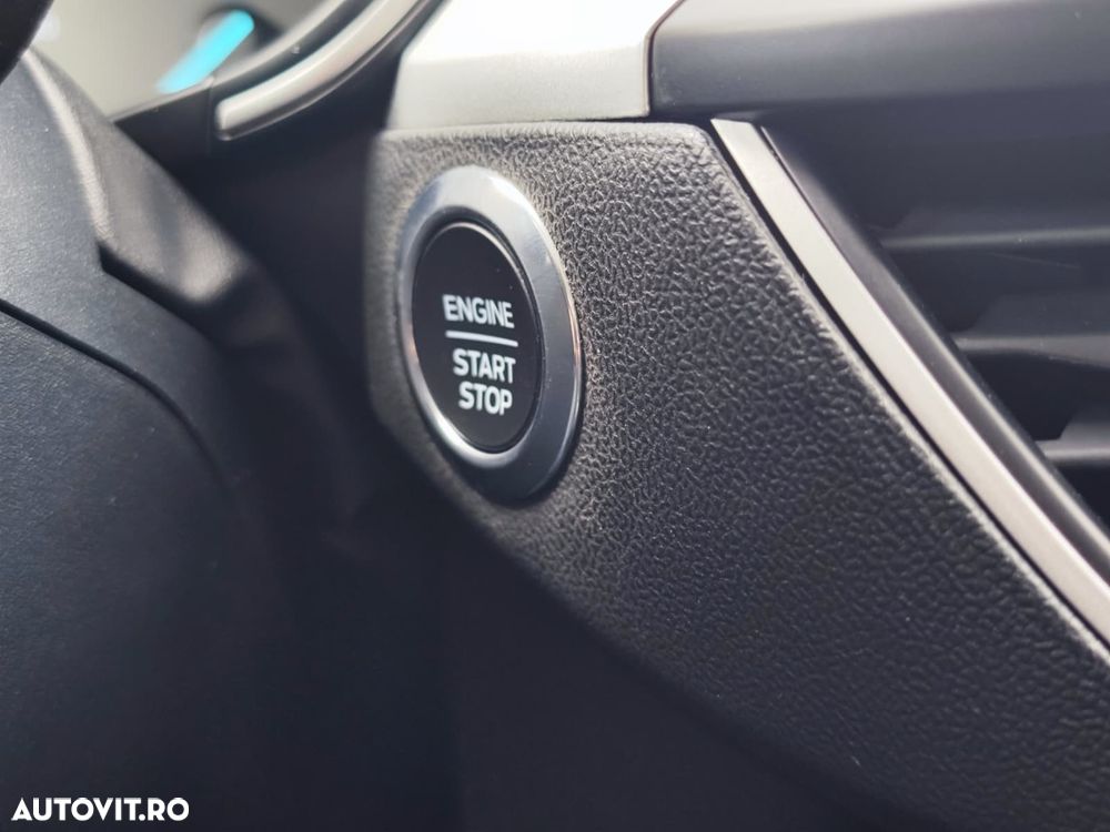 Ford Focus 1.0 EcoBoost Connected - 28