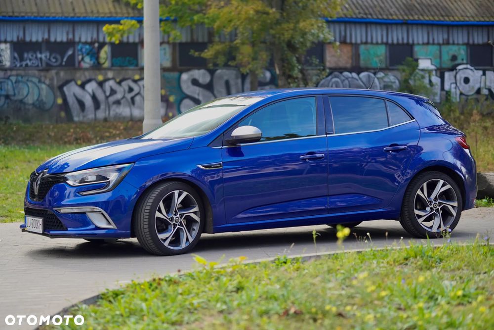 Renault Megane 1.6 TCe GT EDC - 5