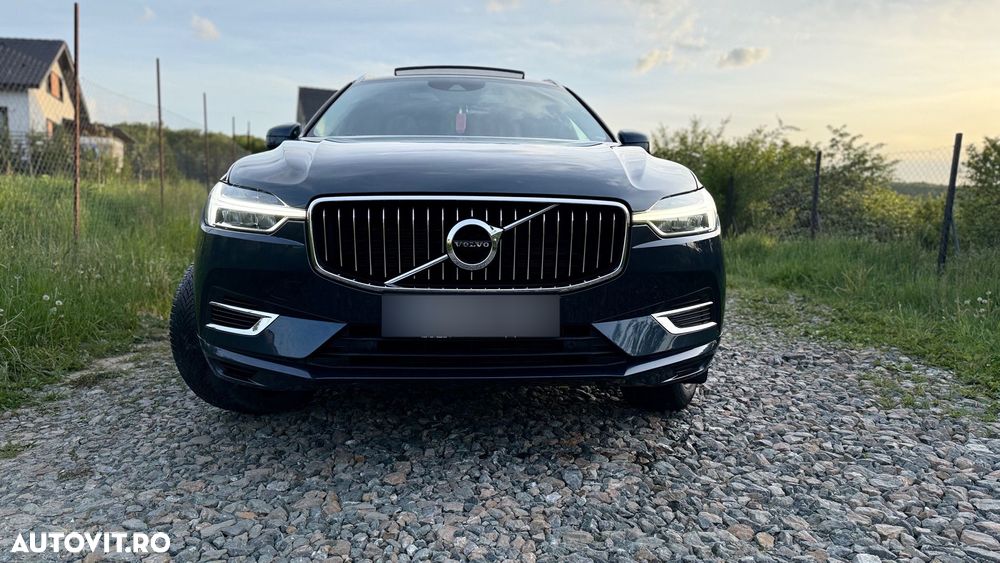 Volvo XC 60 T8 Twin Engine AWD Geartronic Momentum - 3