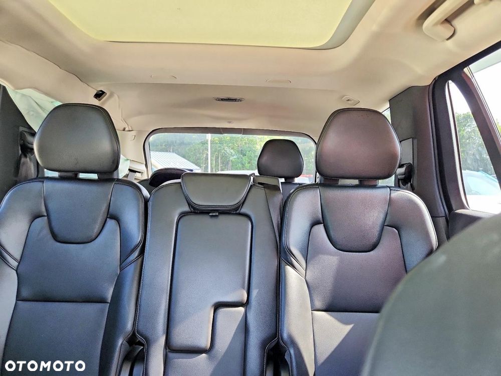 Volvo XC 90 T5 AWD Momentum 7os - 12