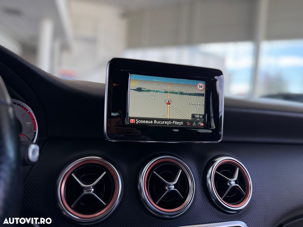 Mercedes-Benz A 180 CDI (BlueEFFICIENCY) 7G-DCT Urban - 22