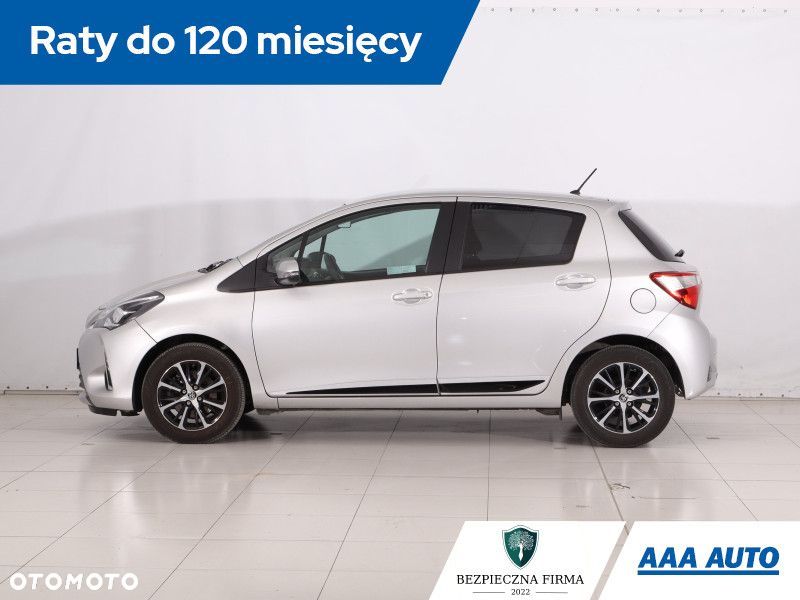 Toyota Yaris - 4