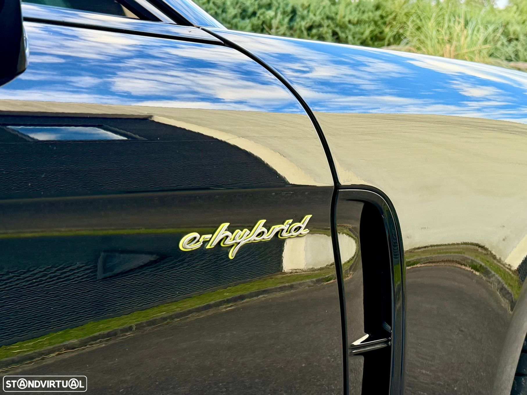 Porsche Panamera Sport Turismo 4 E-Hybrid Platinum Edition - 11