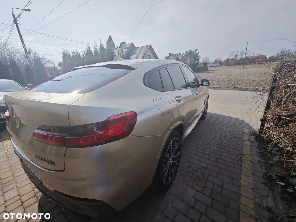 BMW X4 M M40i - 4