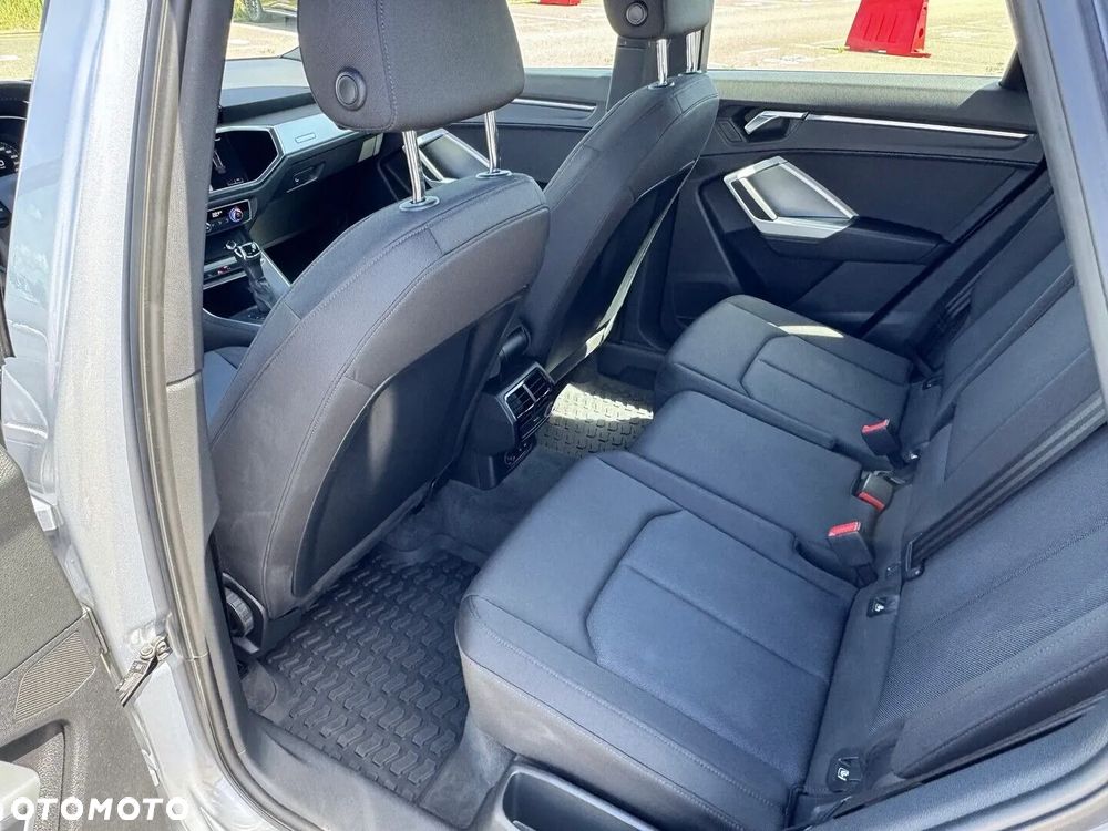 Audi Q3 - 15