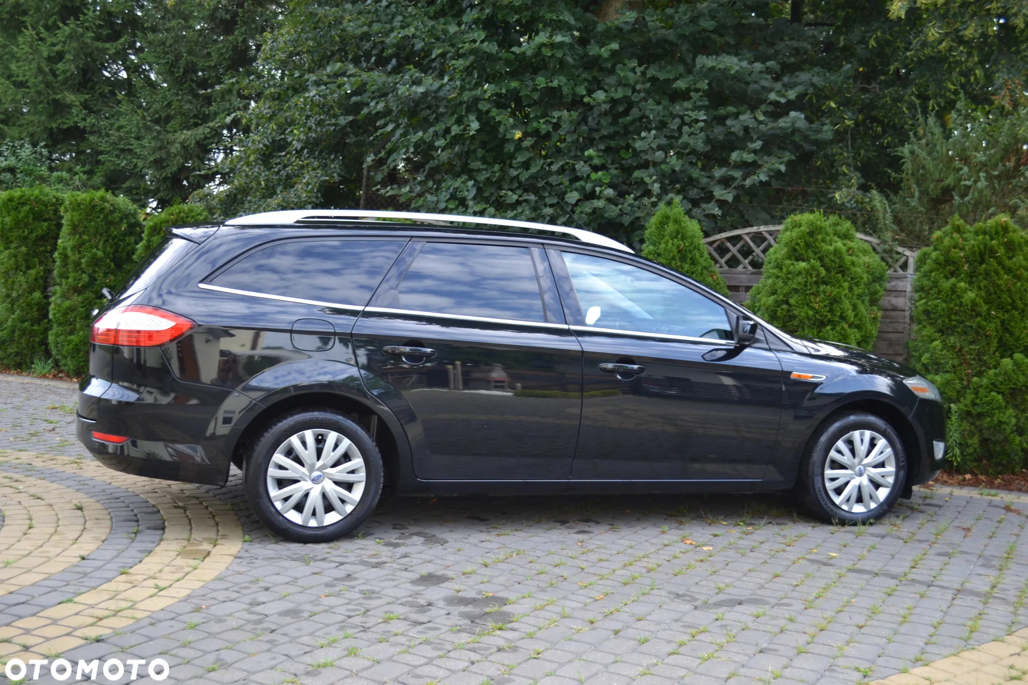 Ford Mondeo 1.6 Ambiente - 11