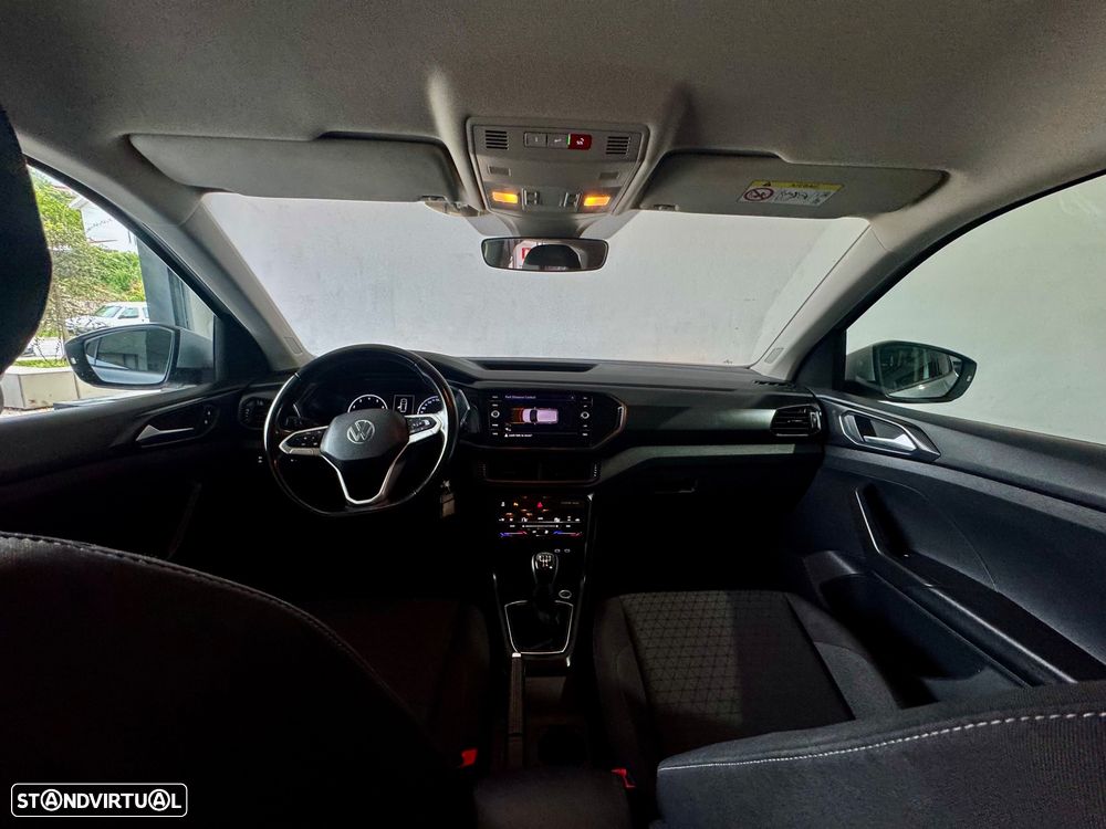 VW T-Cross 1.0 TSI Conceptline - 11