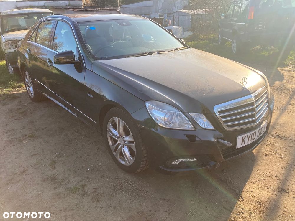 Mercedes-Benz Klasa E 200 BlueTEC 7G-TRONIC Avantgarde - 17