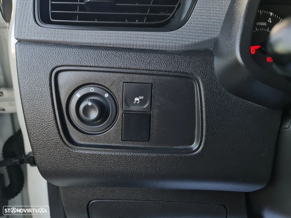 Renault Kangoo Express Confort 1.5 dCi 95CV c/iva - 25