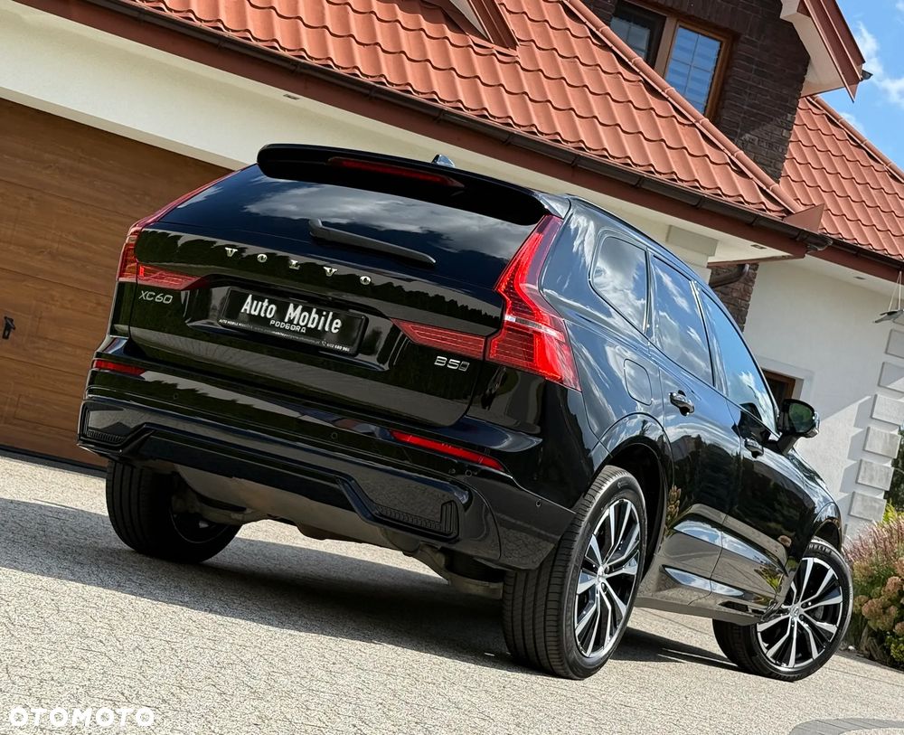 Volvo XC 60 B5 B AWD Plus Dark - 6