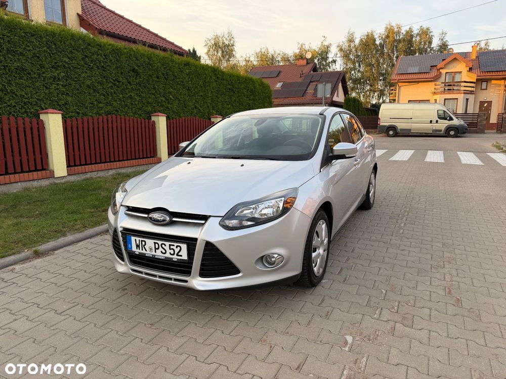 Ford Focus 1.6 Ti-VCT Titanium - 11