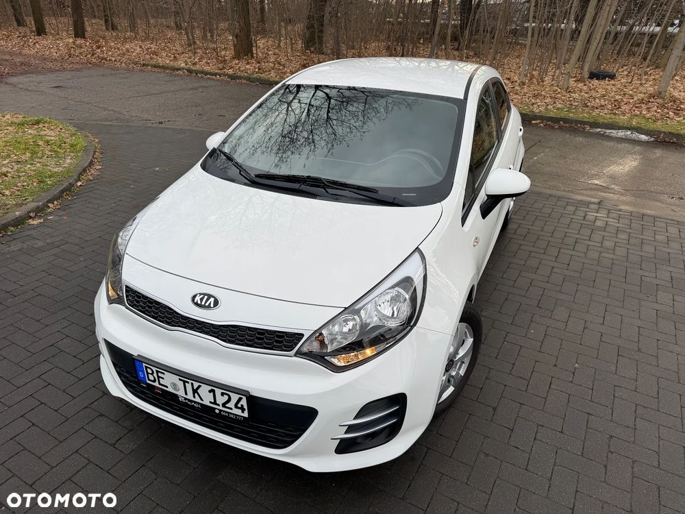 Kia Rio 1.2 Attract - 6