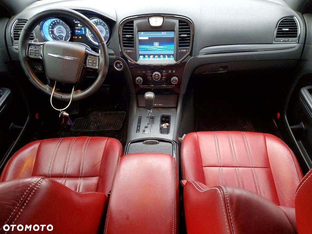 Chrysler 300s - 7