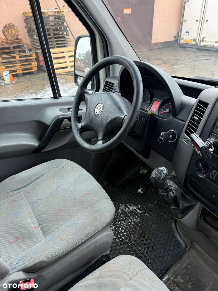 Volkswagen CRAFTER - 8