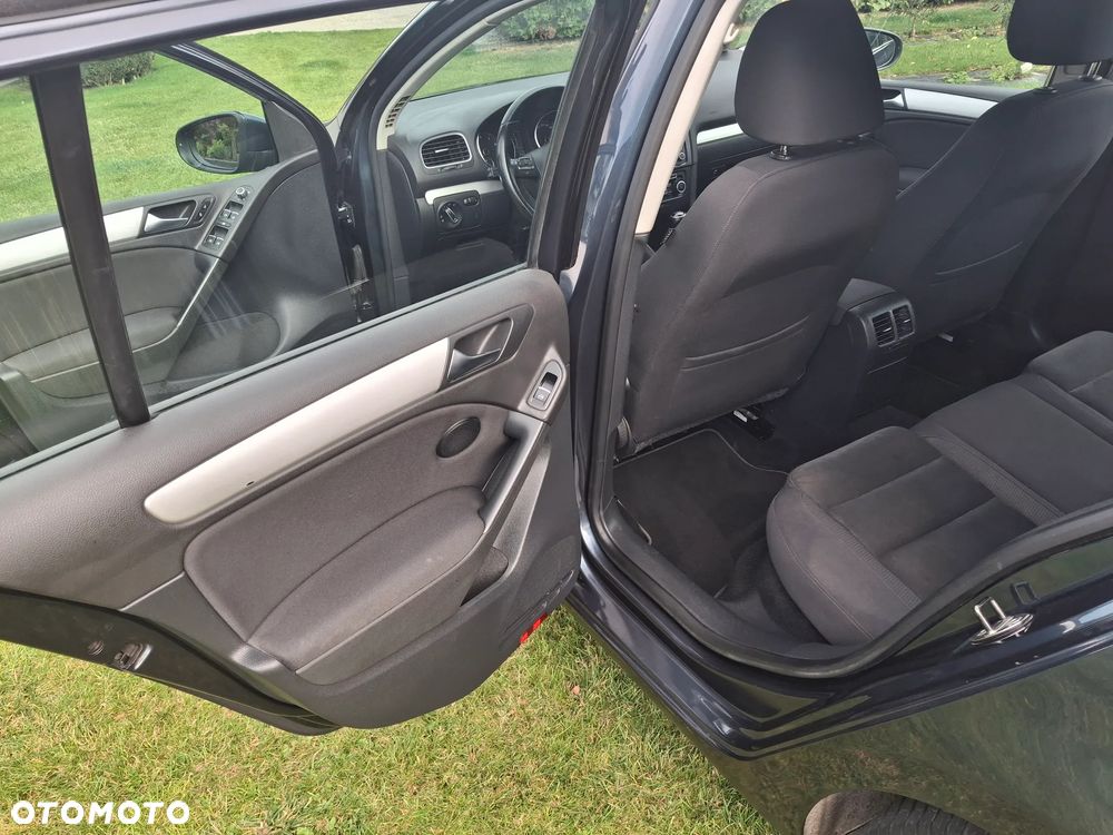 Volkswagen Golf 1.2 TSI Highline - 19