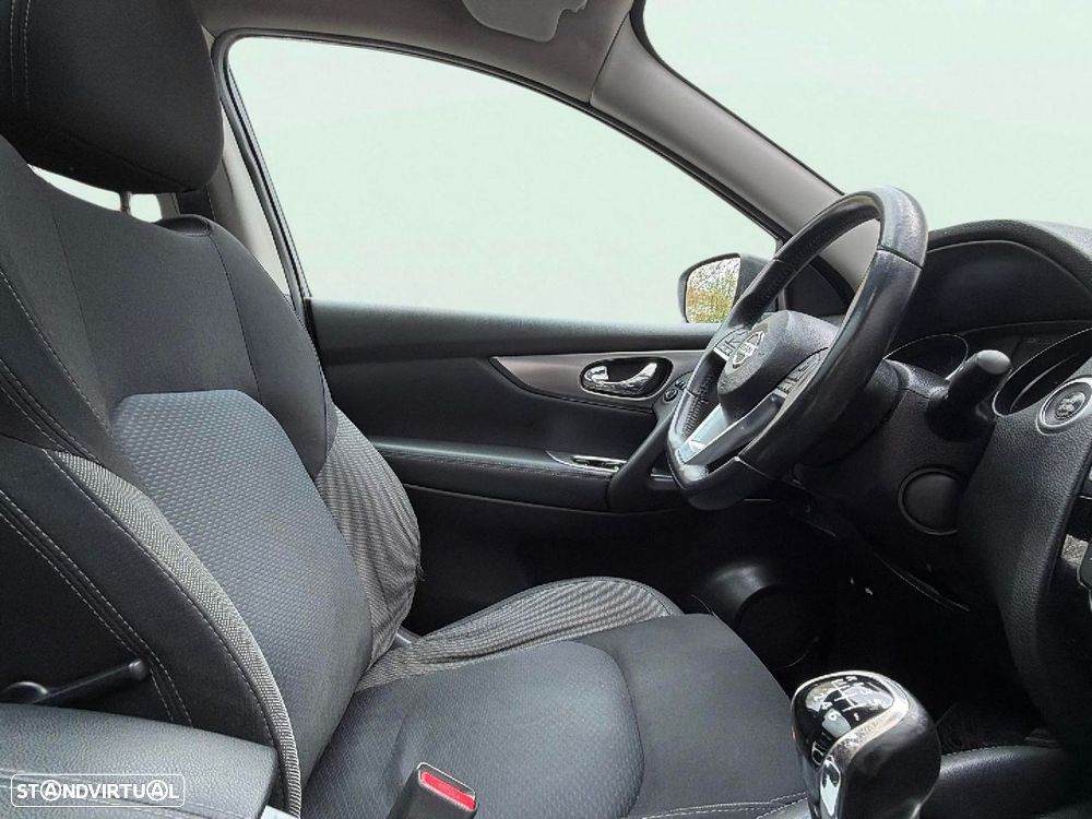 Nissan Qashqai 1.3 DIG-T N-Connecta - 9