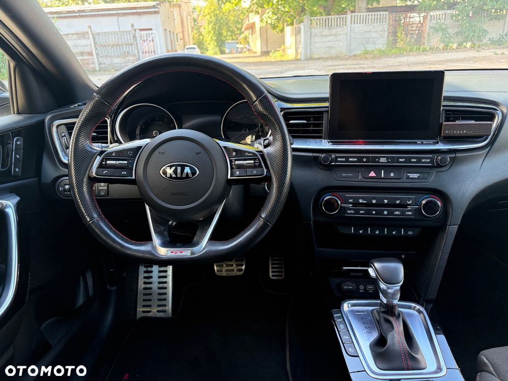 Kia ProCeed - 4