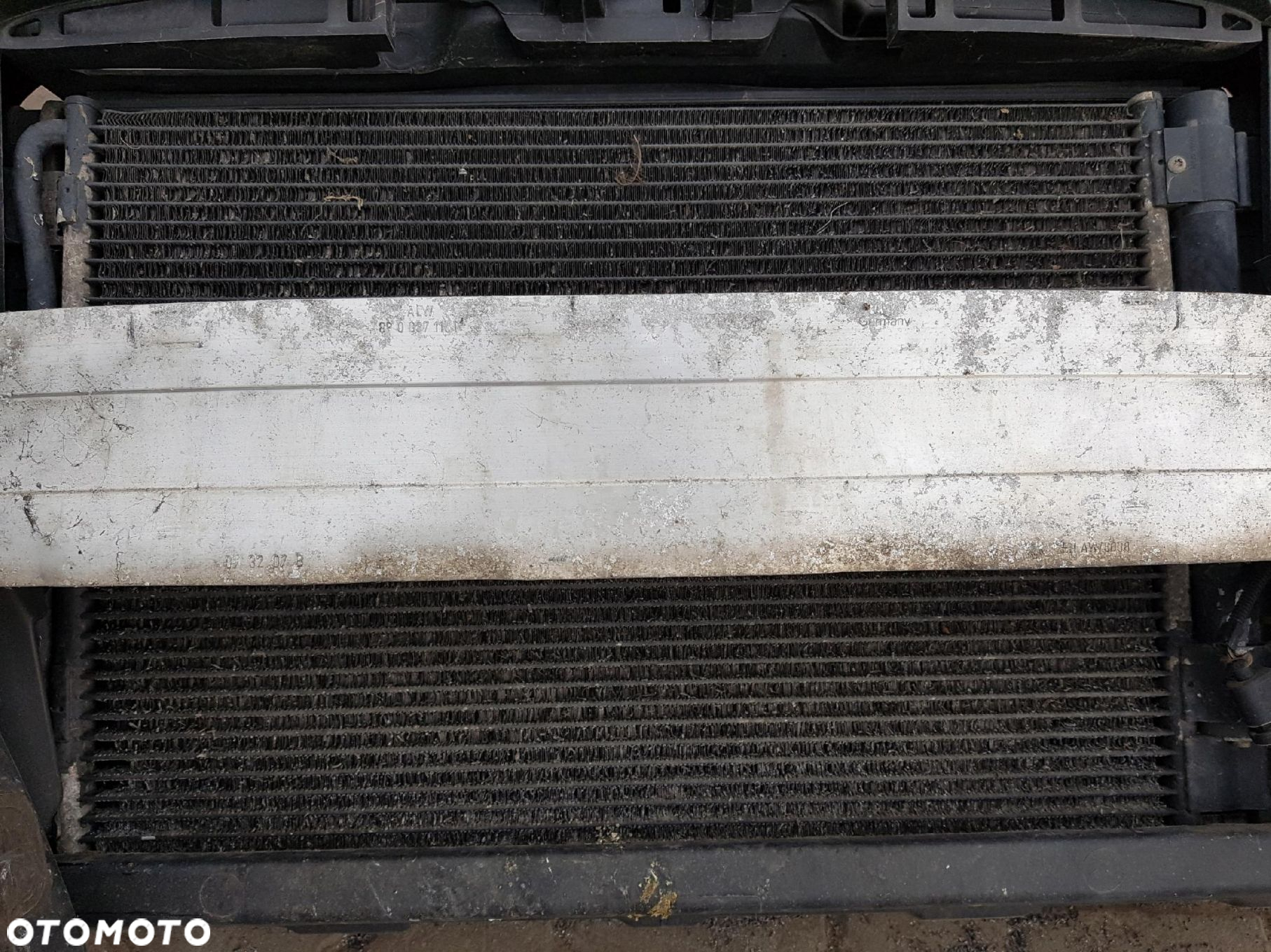 AUDI A3 8P 04-07r 1.9 TDI PAS PRZEDNI CHŁODNICE - 8